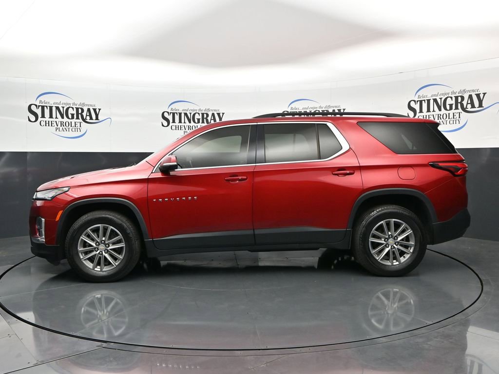 Used 2023 Chevrolet Traverse LT image 4