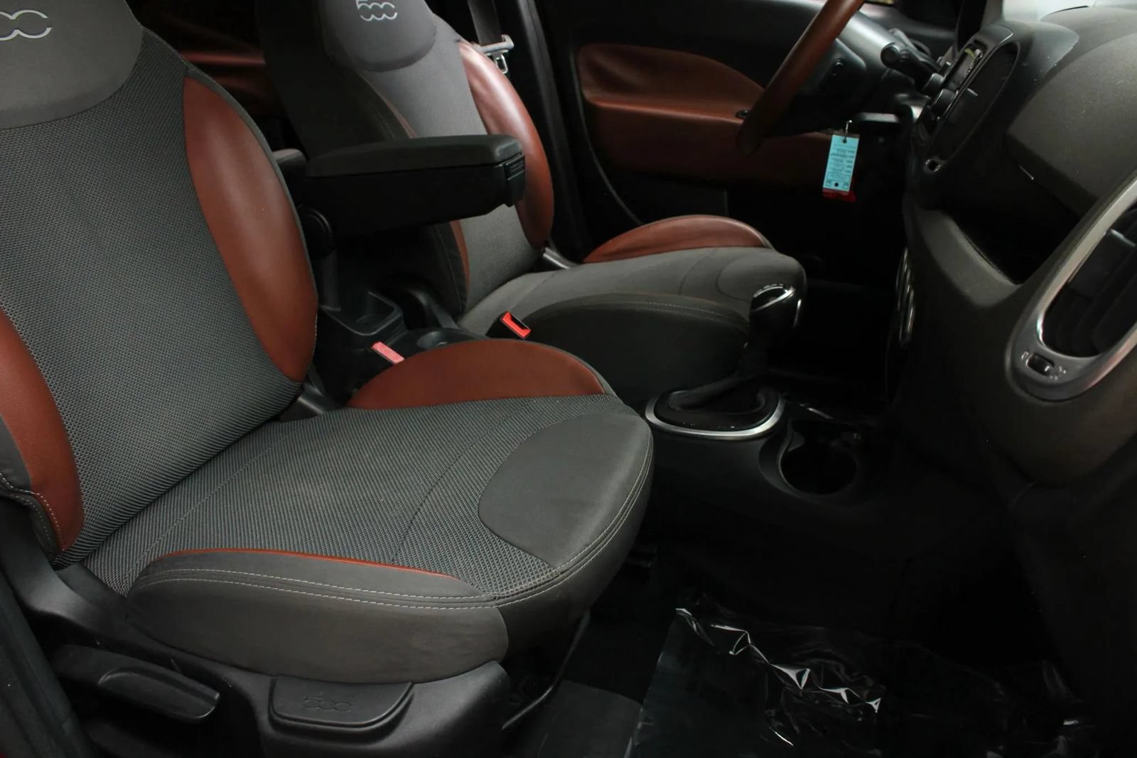 Used 2015 FIAT 500L Trekking FWD image 29