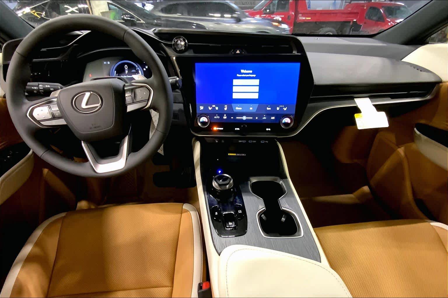 New 2026 Lexus RZ 450e AWD image 5
