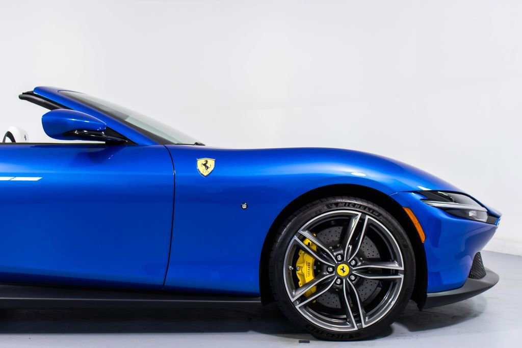 Certified 2025 Ferrari Roma Spider image 16