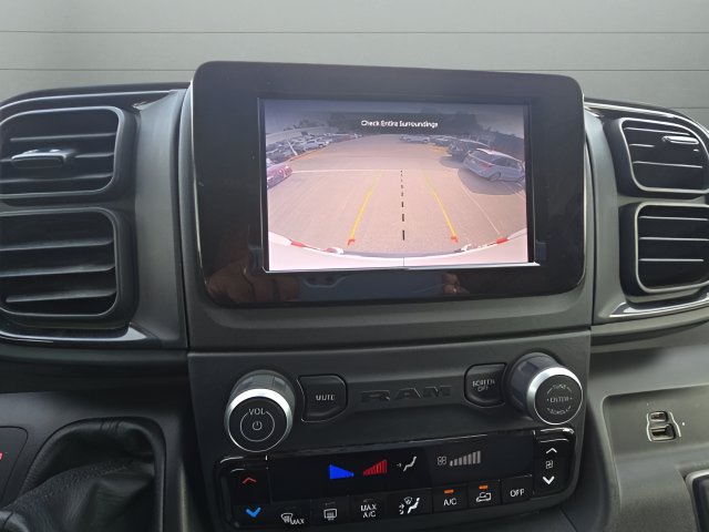 Used 2025 RAM ProMaster 2500 w/ Convenience Group FWD image 14