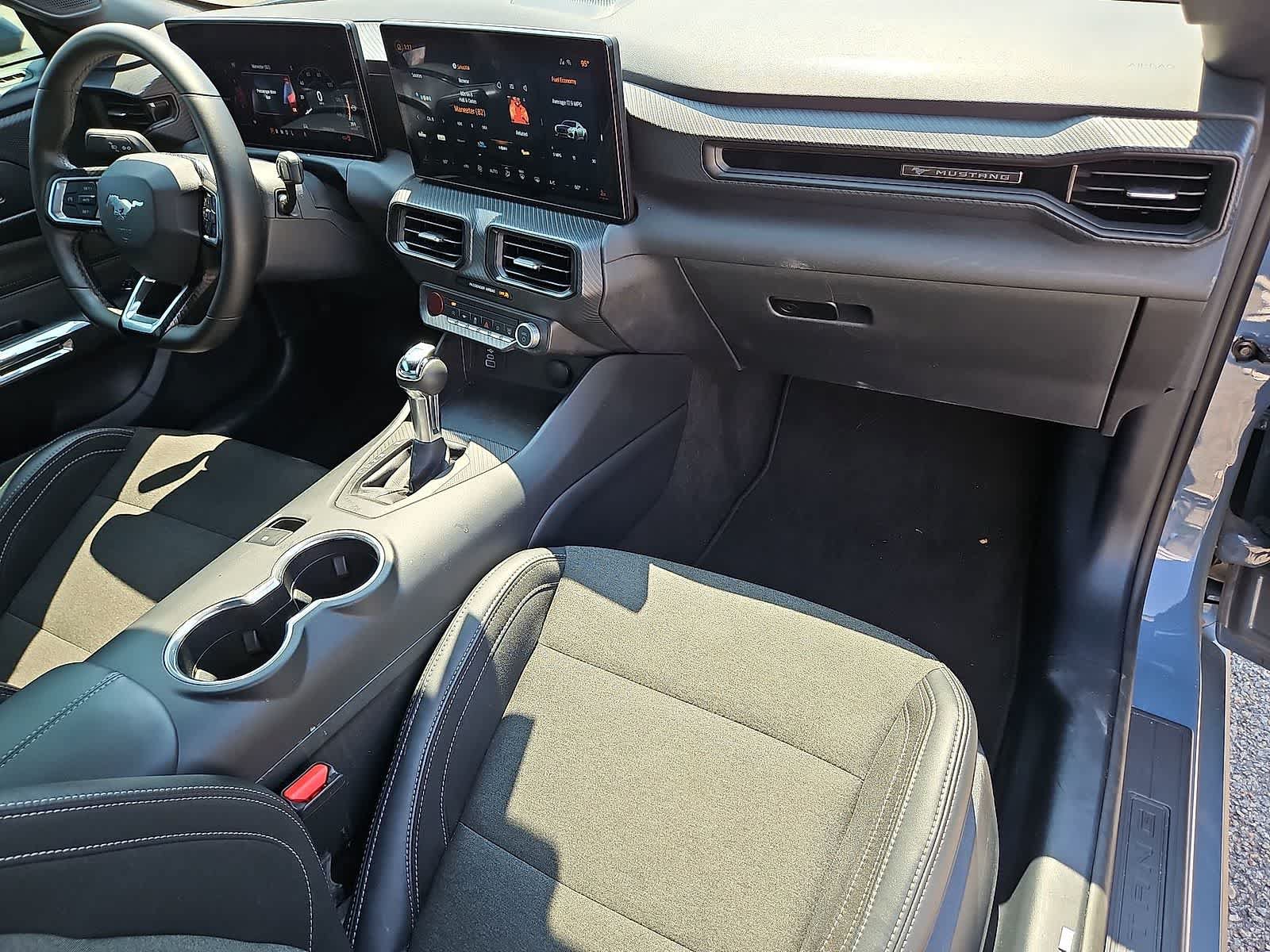Used 2024 Ford Mustang Coupe RWD image 32