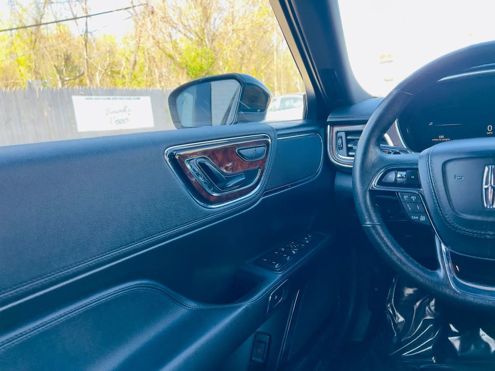 Used 2019 Lincoln Continental AWD w/ Equipment Group 500A image 27