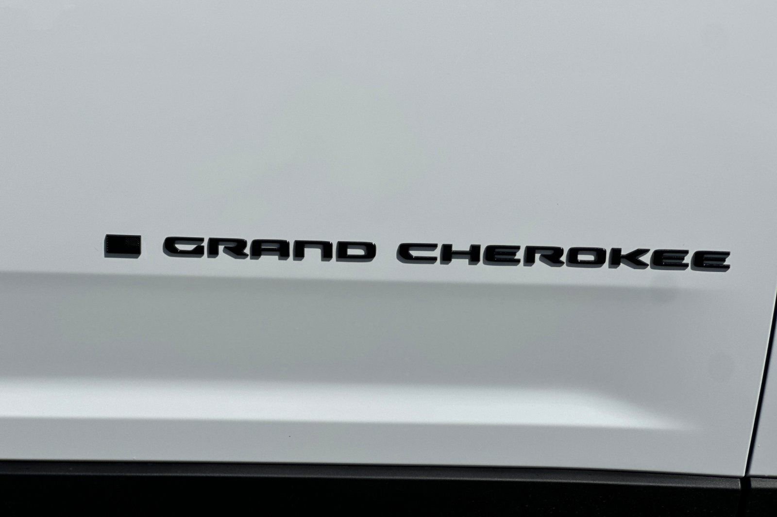 New 2026 Jeep Grand Cherokee Limited image 34
