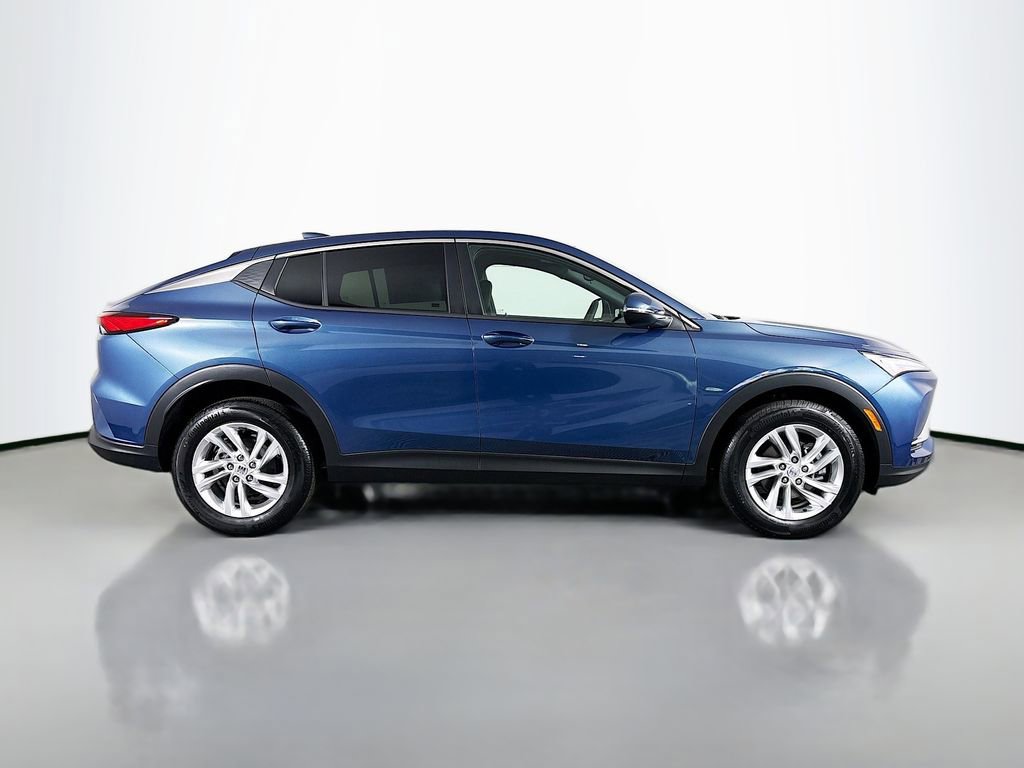 Used 2025 Buick Envista Preferred w/ Convenience I Package image 9