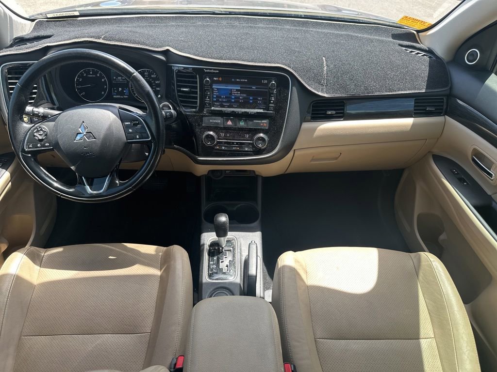 Used 2016 Mitsubishi Outlander SEL FWD image 12