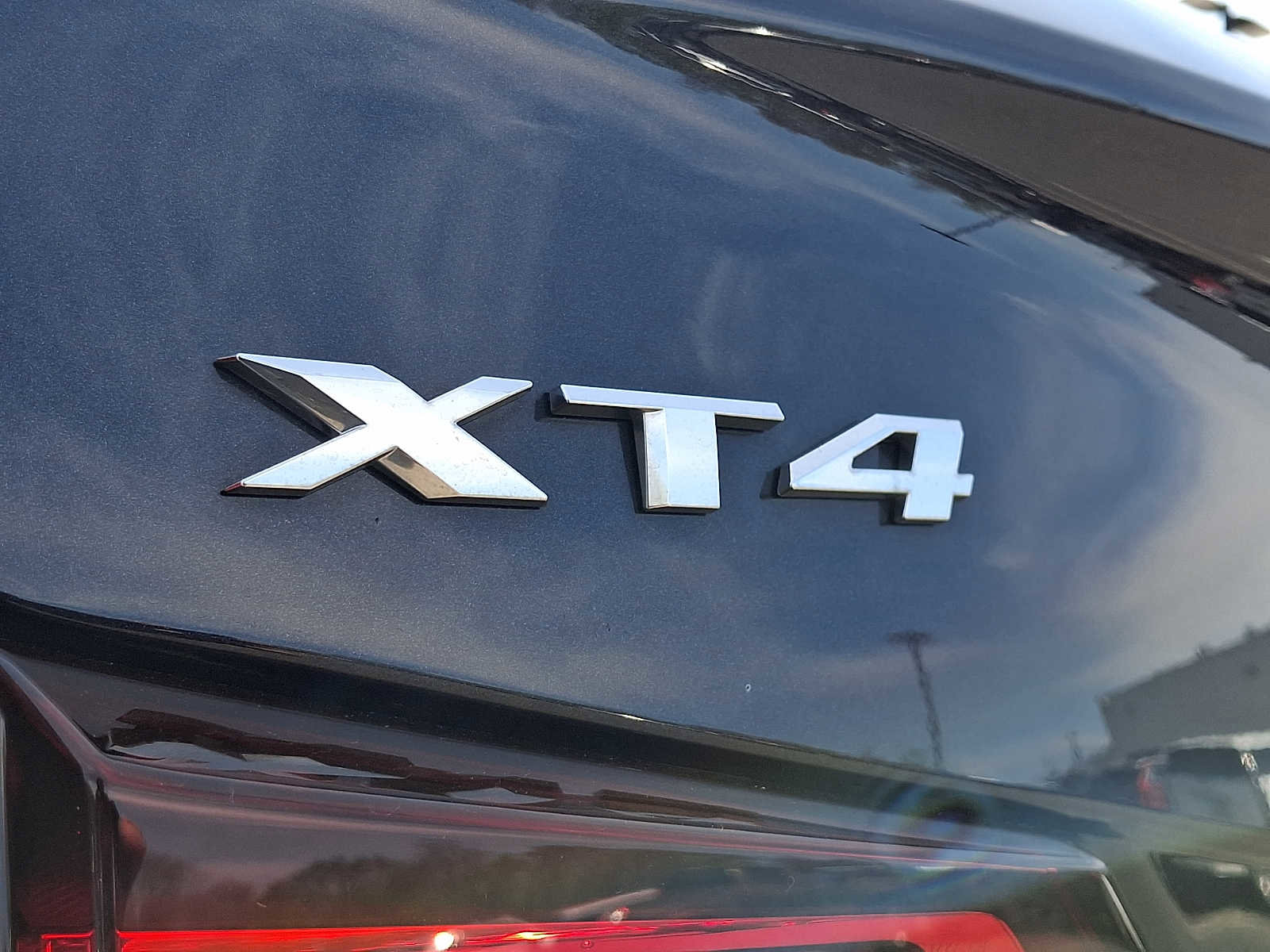 Used 2023 Cadillac XT4 Luxury AWD/4WD image 30