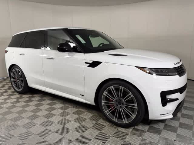New 2027 Land Rover Range Rover Sport Dynamic SE AWD/4WD image 10