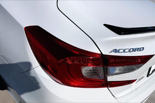 Used 2022 Honda Accord Sport image 22