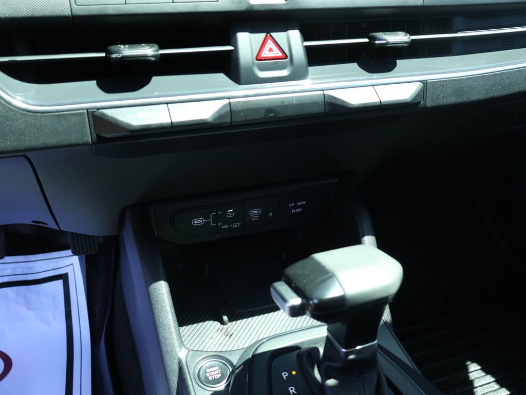 Used 2025 Kia K4 EX FWD image 35