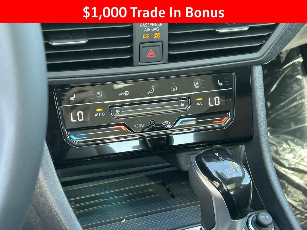 New 2026 Volkswagen Jetta SEL FWD image 23