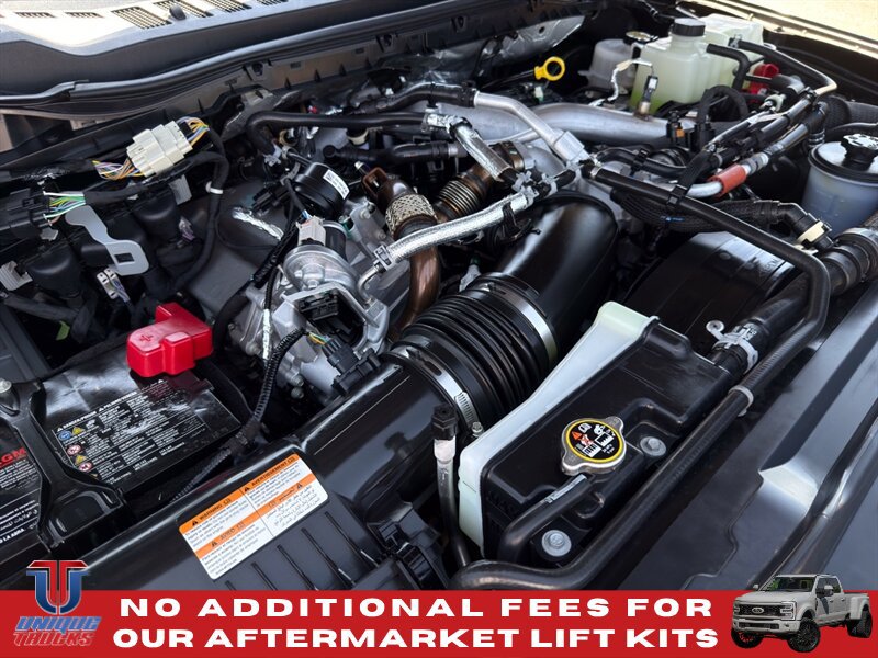 Used 2025 Ford F350 Lariat w/ FX4 Off-Road Package AWD/4WD image 15