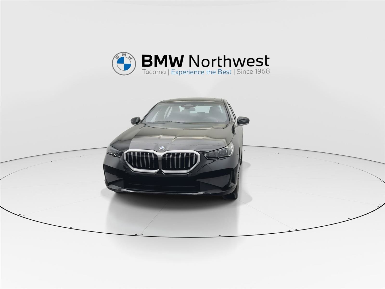 New 2026 BMW 540i xDrive w/ Premium Package image 8