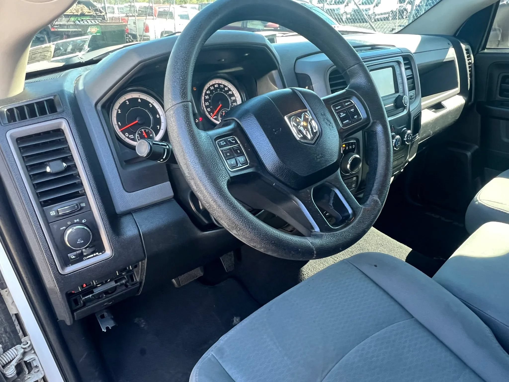 Used 2017 RAM 1500 Express AWD/4WD image 14