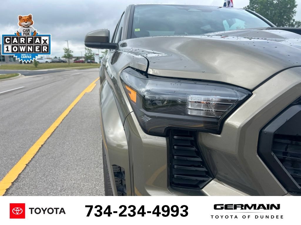 Used 2024 Toyota Tacoma TRD Sport AWD/4WD image 15