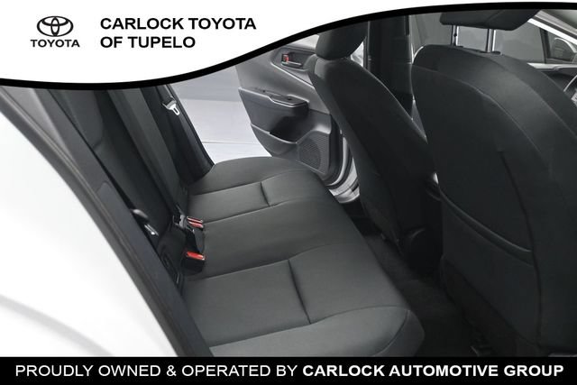 Used 2026 Toyota Prius LE FWD image 38