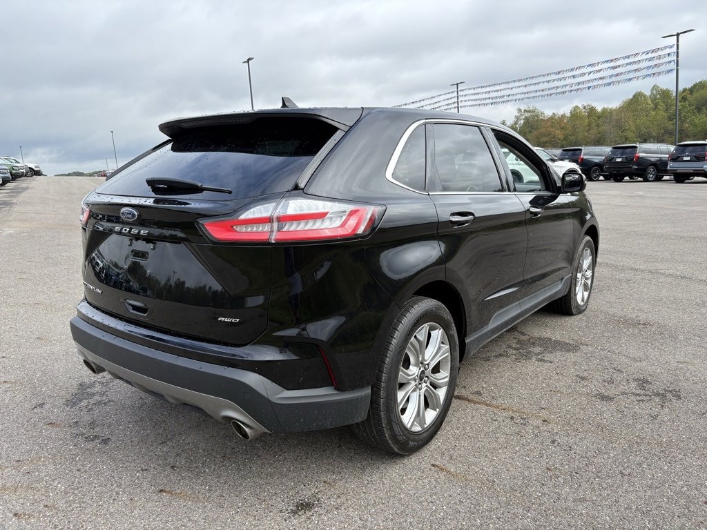 Used 2024 Ford Edge Titanium image 5