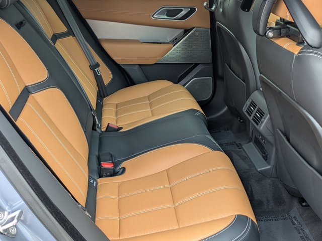 Used 2023 Land Rover Range Rover Velar HST image 21