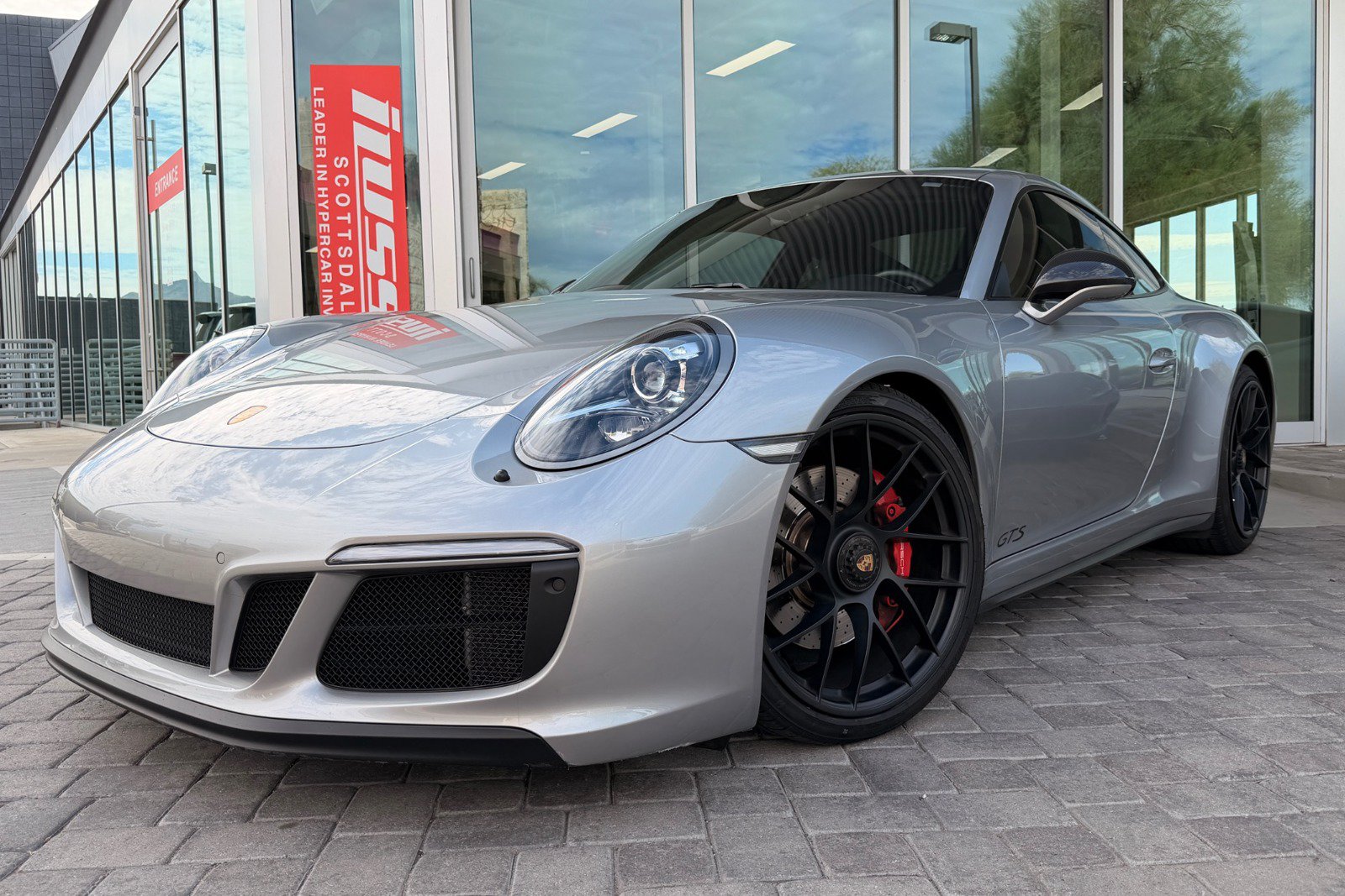 Used 2018 Porsche 911 GT3 RS image 1