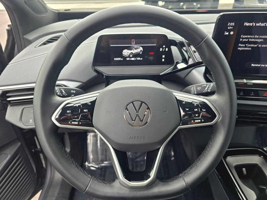 Used 2023 Volkswagen ID.4 Pro AWD/4WD image 23