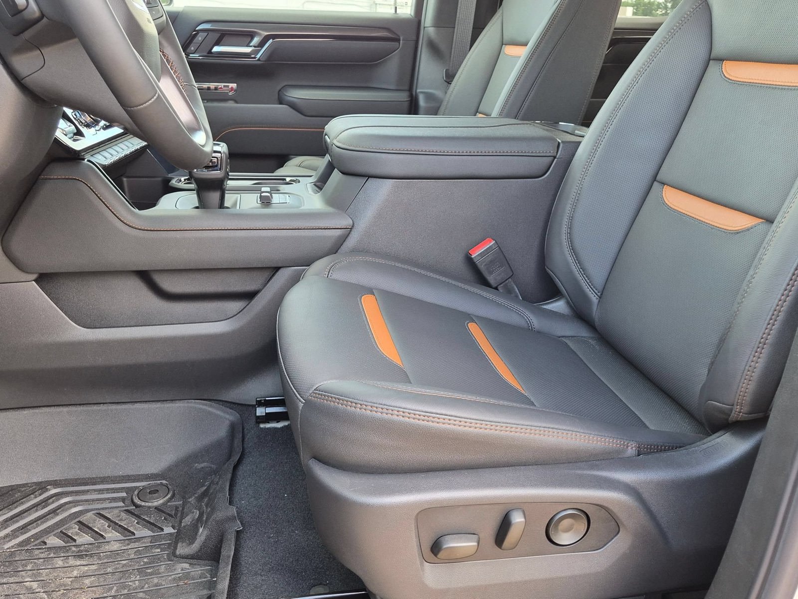 New 2026 GMC Sierra 1500 AT4 w/ AT4 Premium Package AWD/4WD image 22