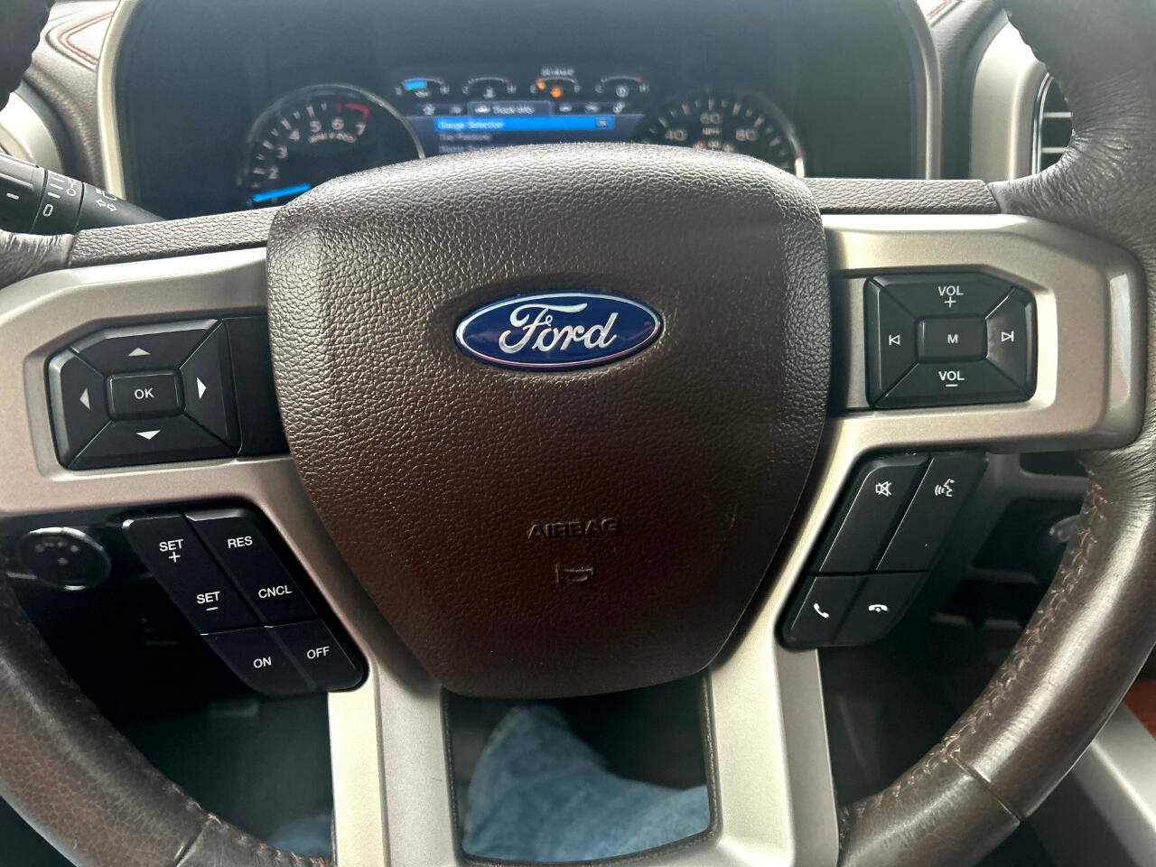 Used 2017 Ford F150 King Ranch w/ Equipment Group 601A Luxury image 12