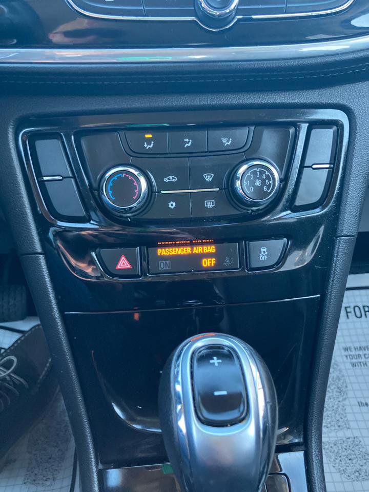 Used 2019 Buick Encore Preferred w/ Safety Package image 16