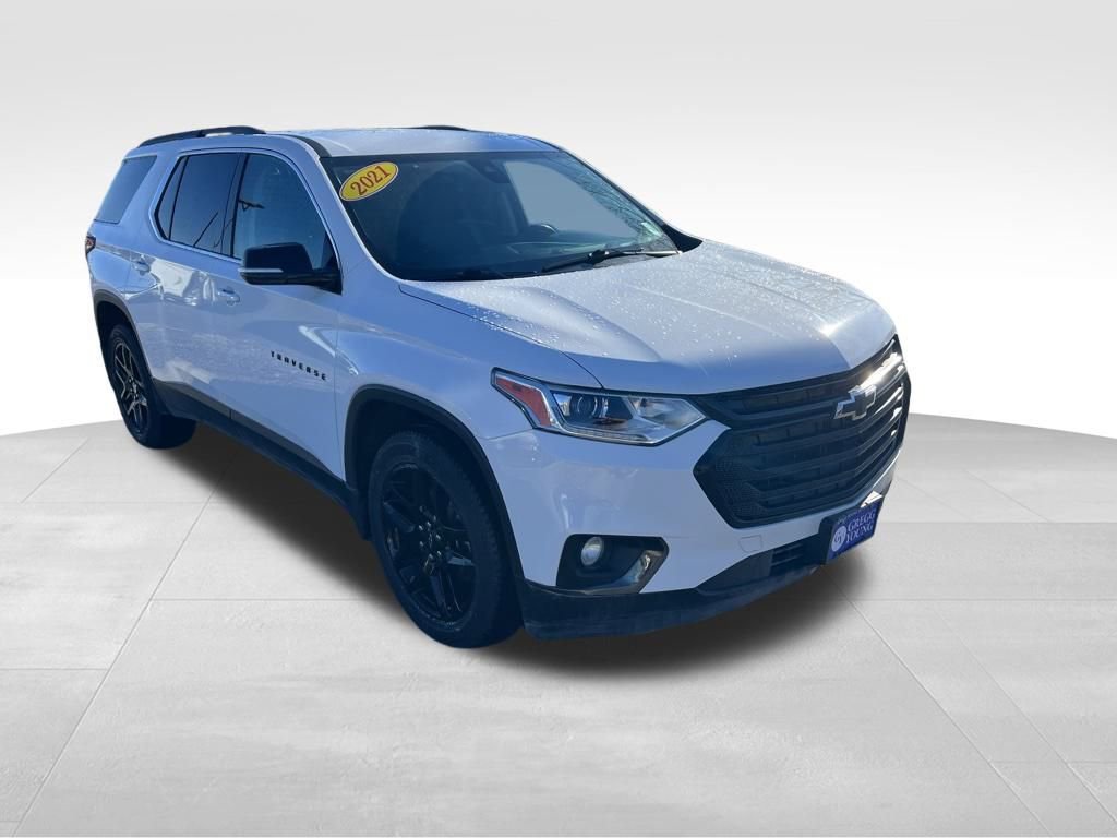 Used 2021 Chevrolet Traverse LT w/ LPO, Blackout Package image 9