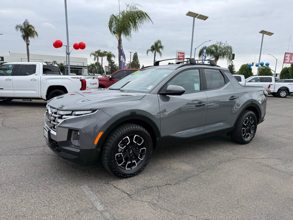 Used 2024 Hyundai Santa Cruz SEL w/ Activity Package AWD/4WD image 3