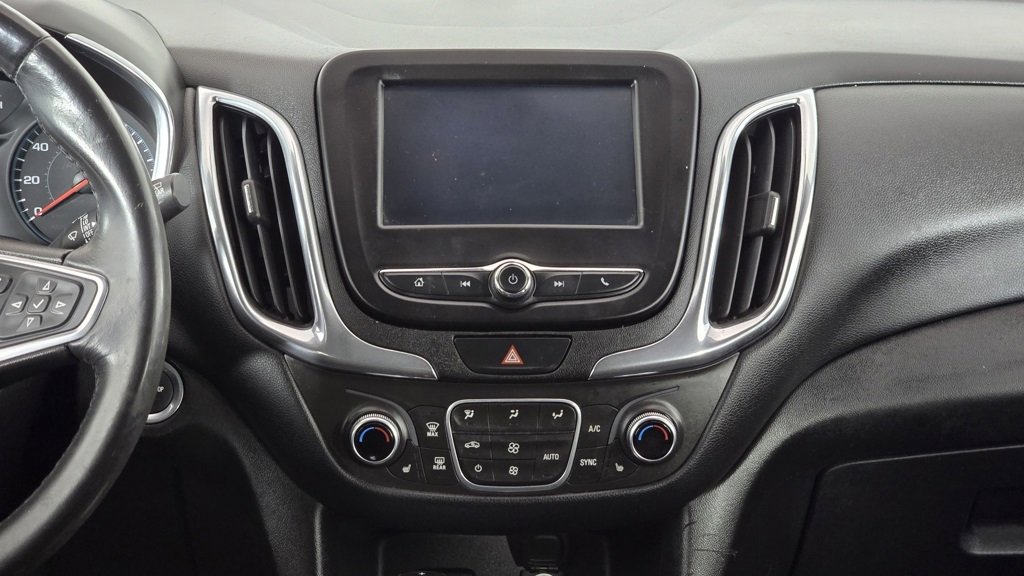 Used 2018 Chevrolet Equinox LT image 19