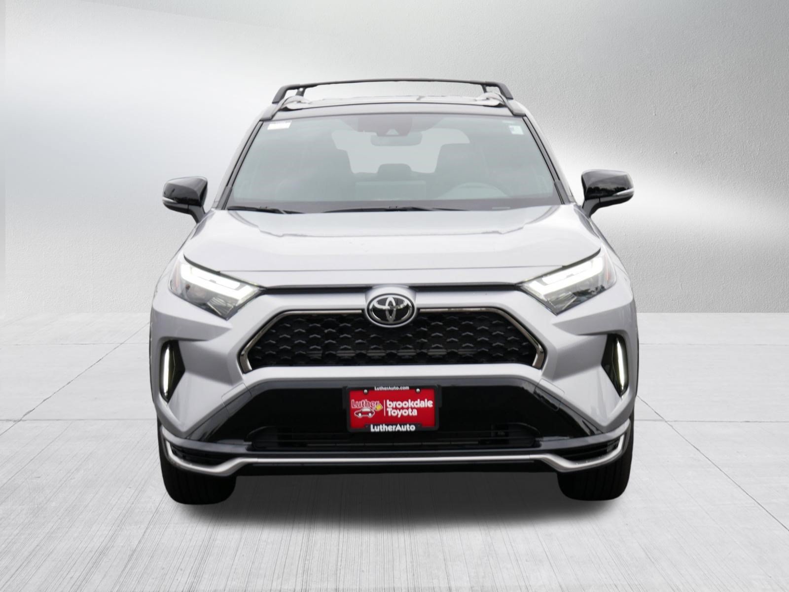 Certified 2025 Toyota RAV4 XSE w/ Weather Package AWD/4WD image 2