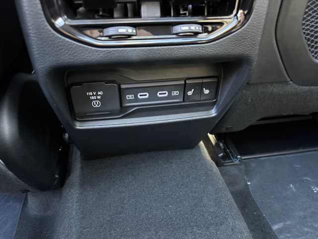 New 2026 Jeep Grand Cherokee Limited AWD/4WD image 13