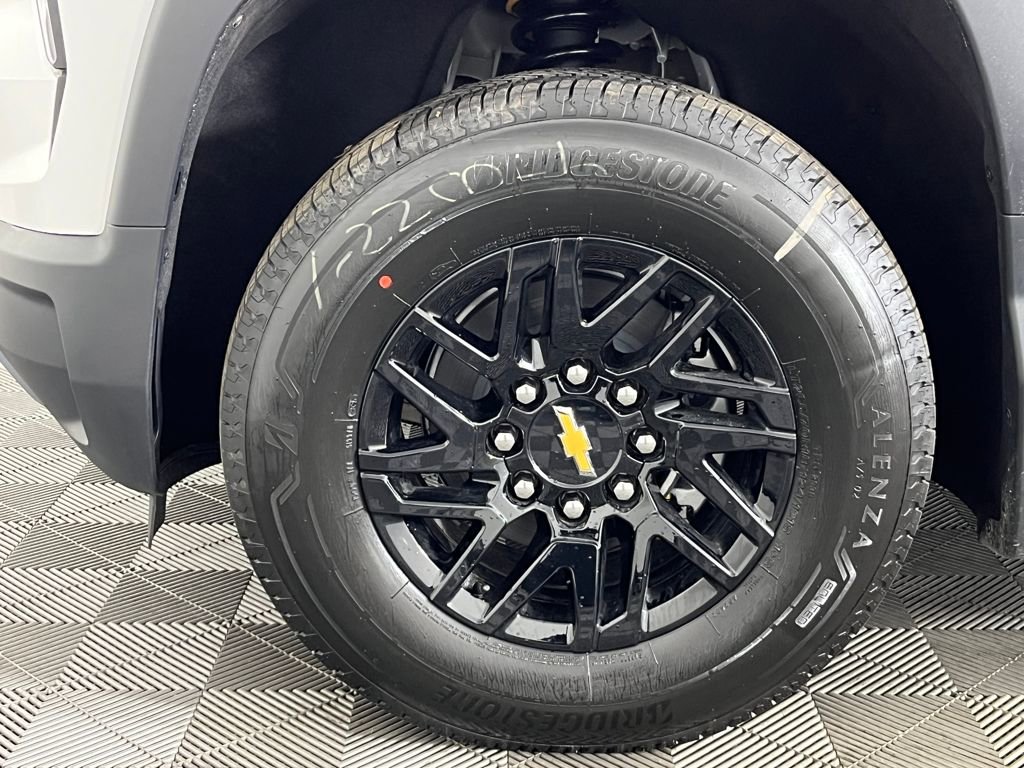 New 2026 Chevrolet Silverado EV LT AWD/4WD image 16