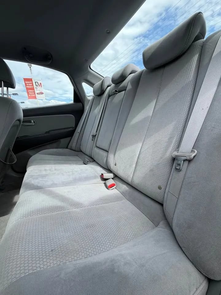 Used 2007 Hyundai Elantra SE FWD image 7
