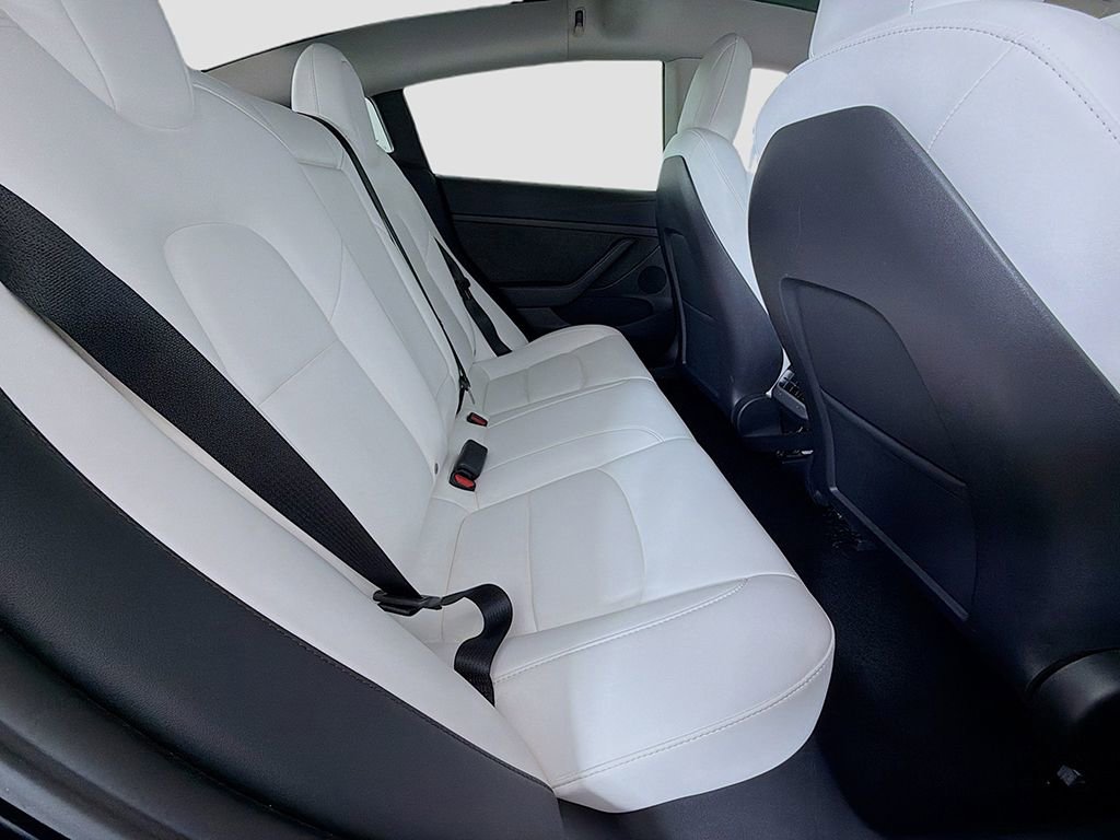 Used 2023 Tesla Model 3 Standard Range image 25