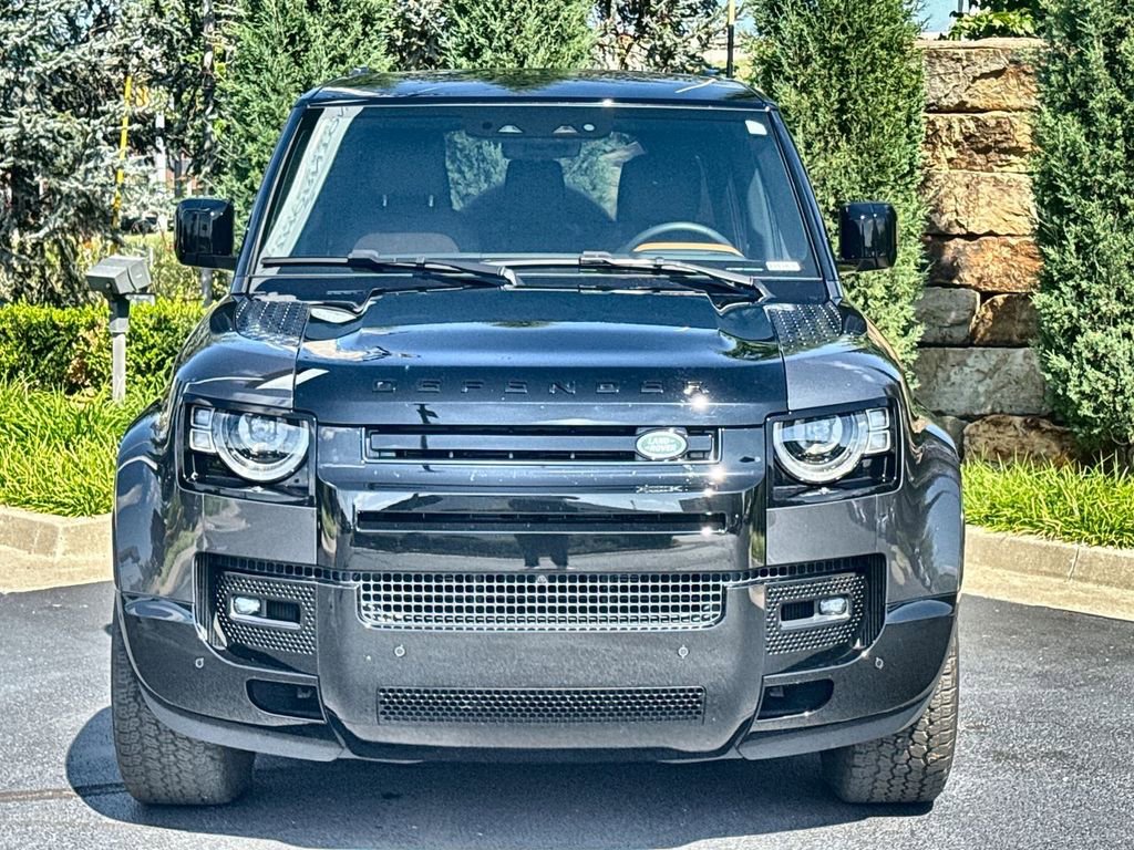 Certified 2024 Land Rover Defender 130 X image 8