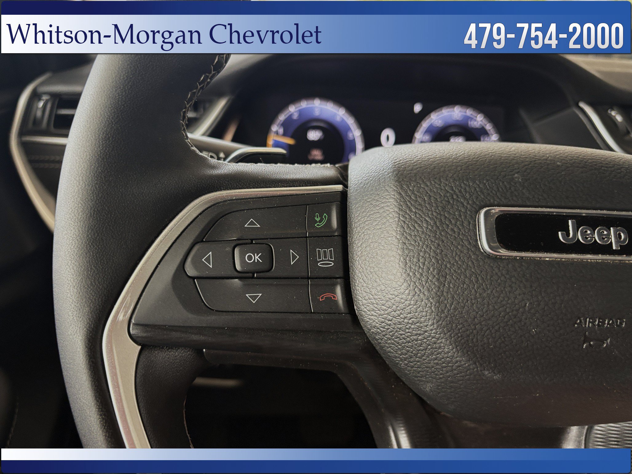 Used 2025 Jeep Grand Cherokee Altitude AWD/4WD image 16