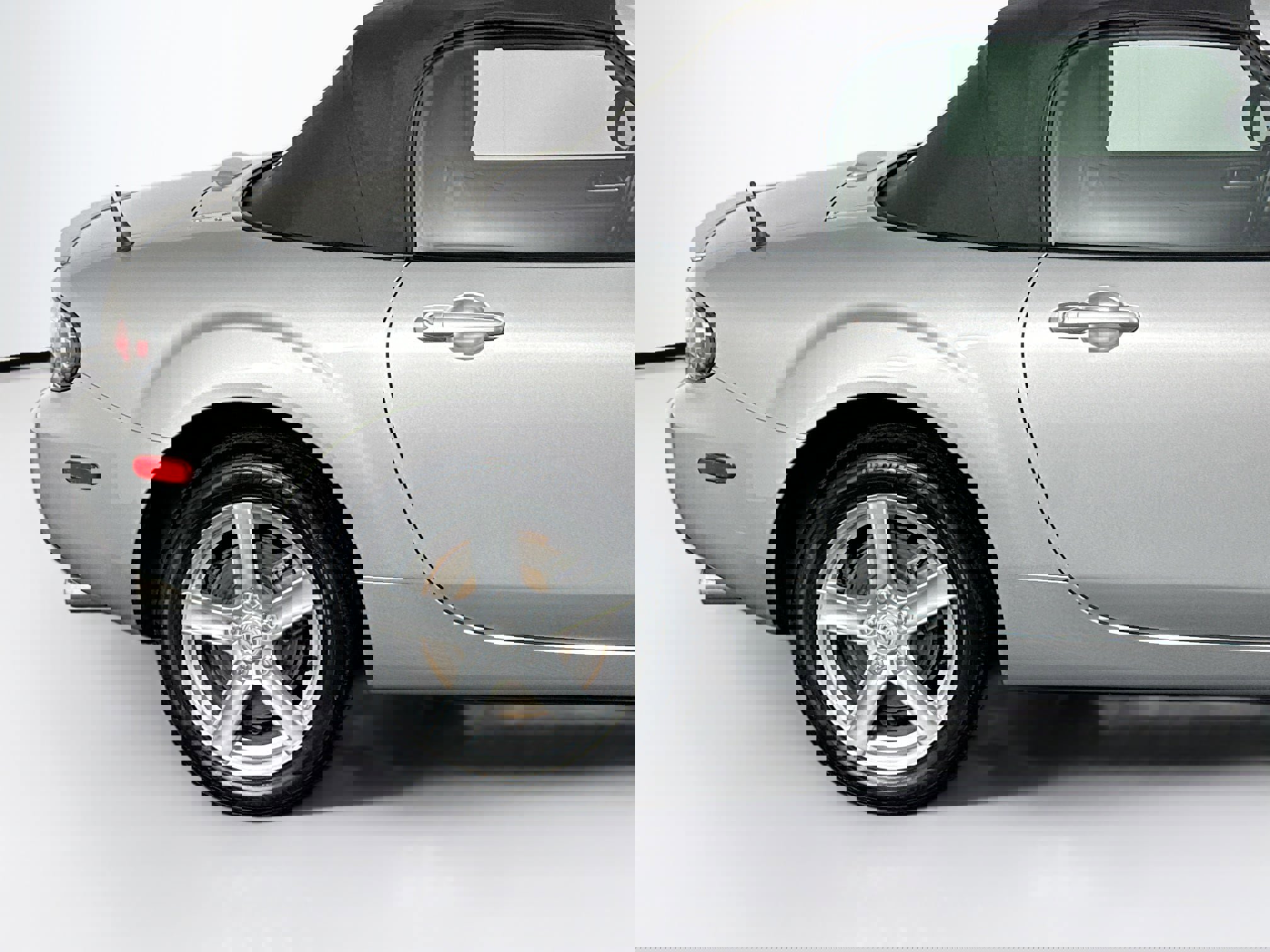 Used 2006 MAZDA MX-5 Miata image 38