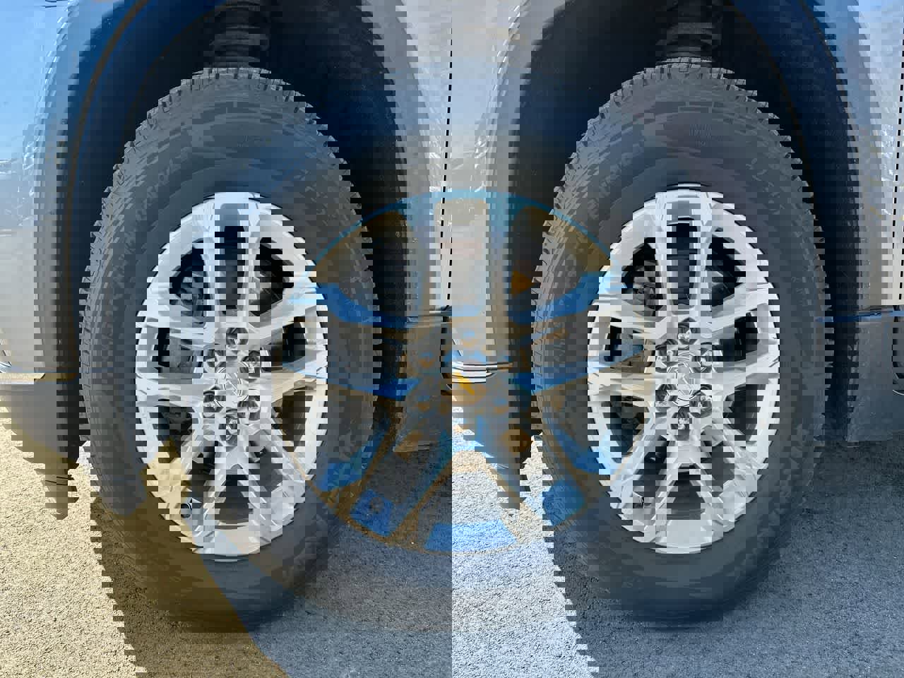 Used 2019 Chevrolet Traverse LT image 19