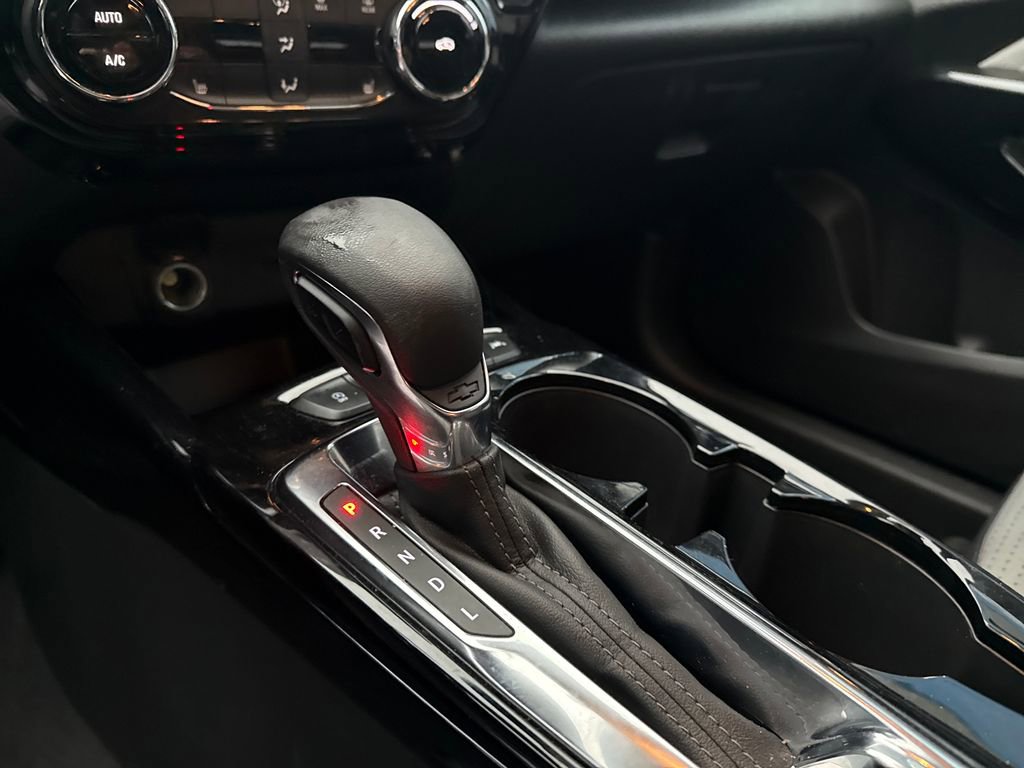 Used 2025 Chevrolet Trax LT w/ LT Convenience Package image 27