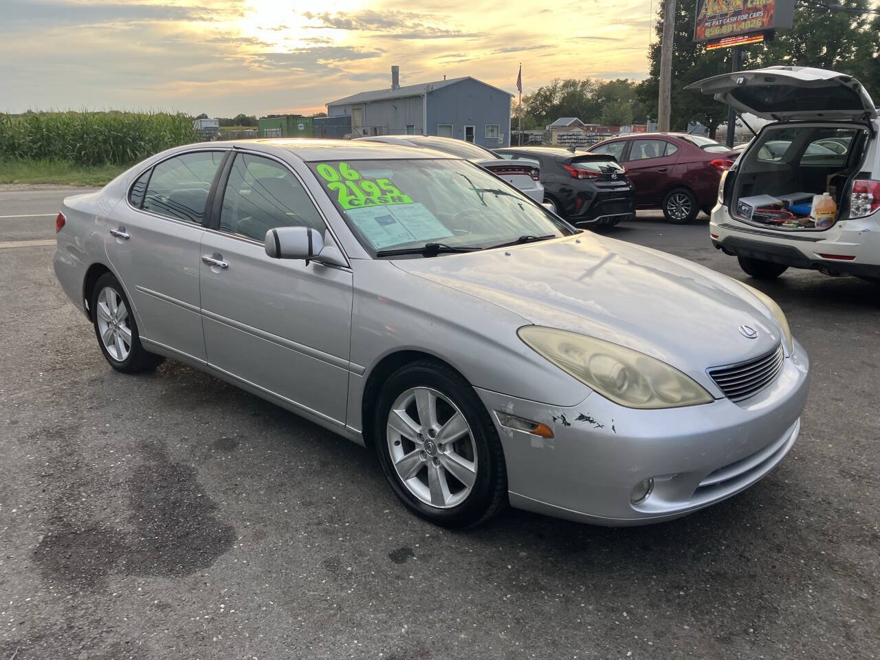 Used 2006 Lexus ES 330 w/ DVD Navigation System Pkg FWD image 5