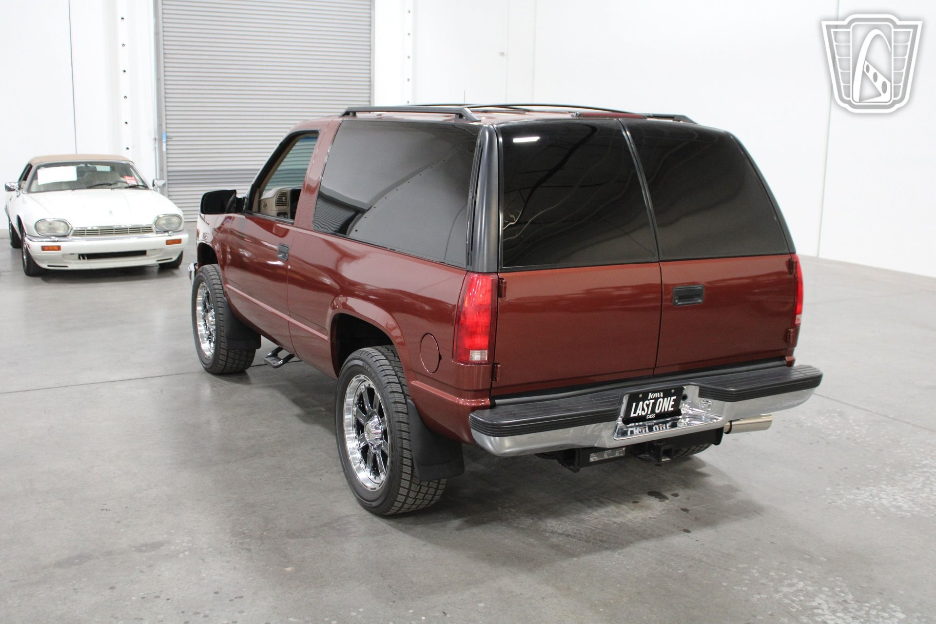 Used 1998 Chevrolet Tahoe 4WD 2-Door w/ Preferred Equipment Group 2 image 10