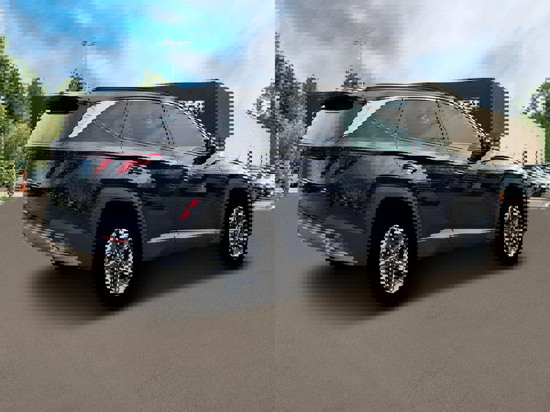 New 2025 Hyundai Tucson SEL image 8