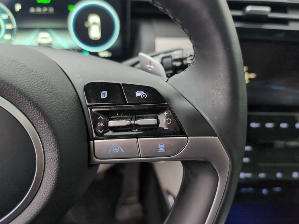 Used 2023 Hyundai Tucson Limited image 24