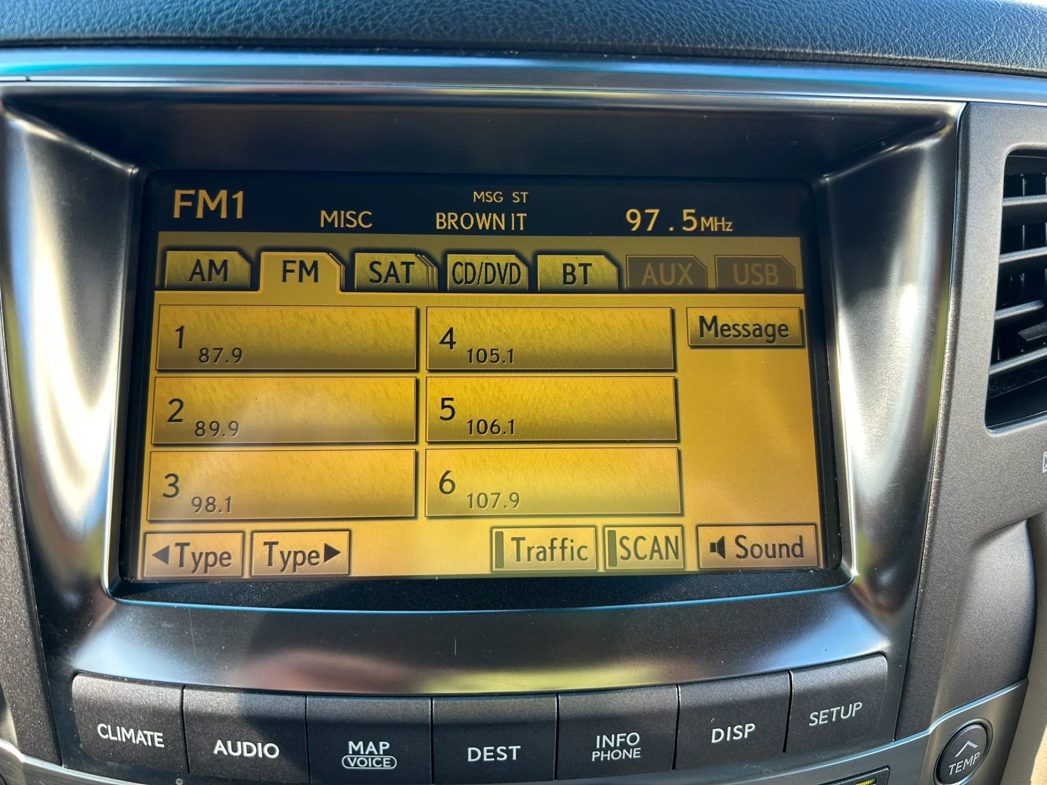 Used 2010 Lexus LX 570 LX 570 Sport Utility 4D image 55