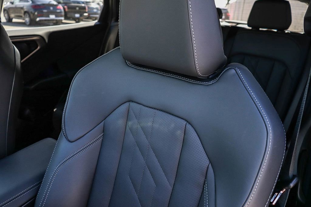 Used 2025 BMW X3 xDrive30i w/ Premium Package image 26