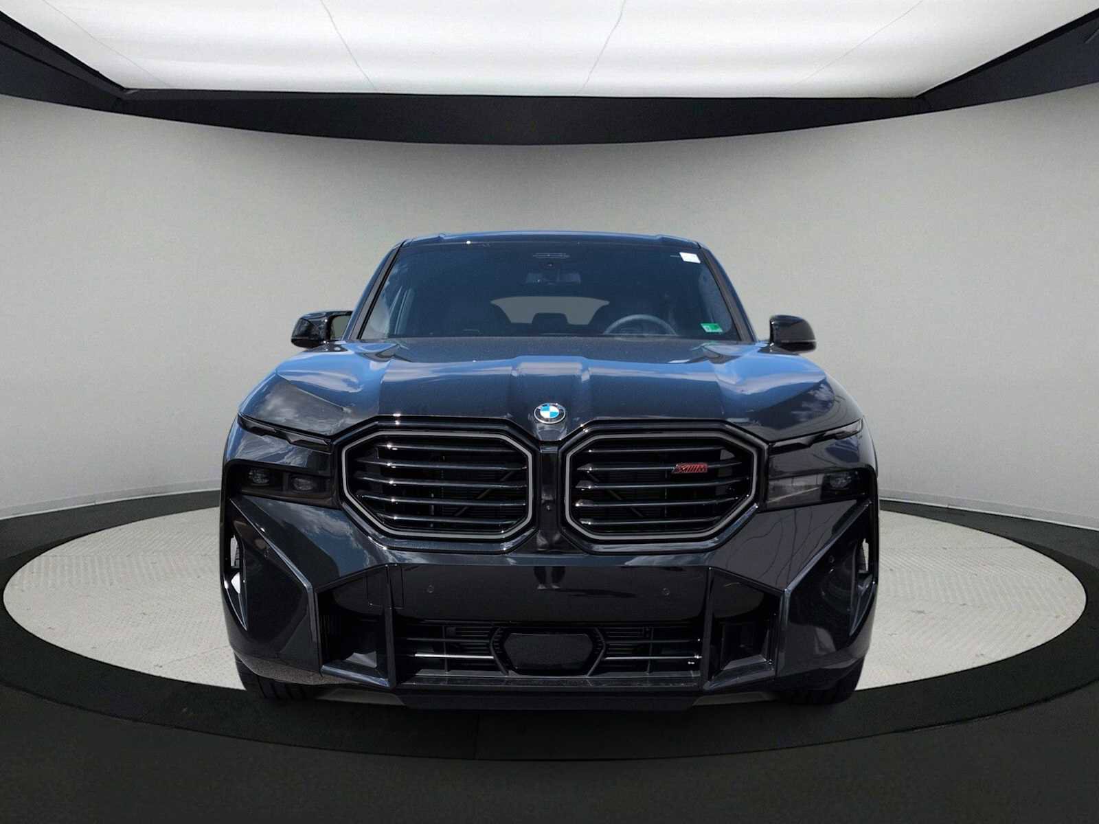 New 2026 BMW XM Label Red image 3