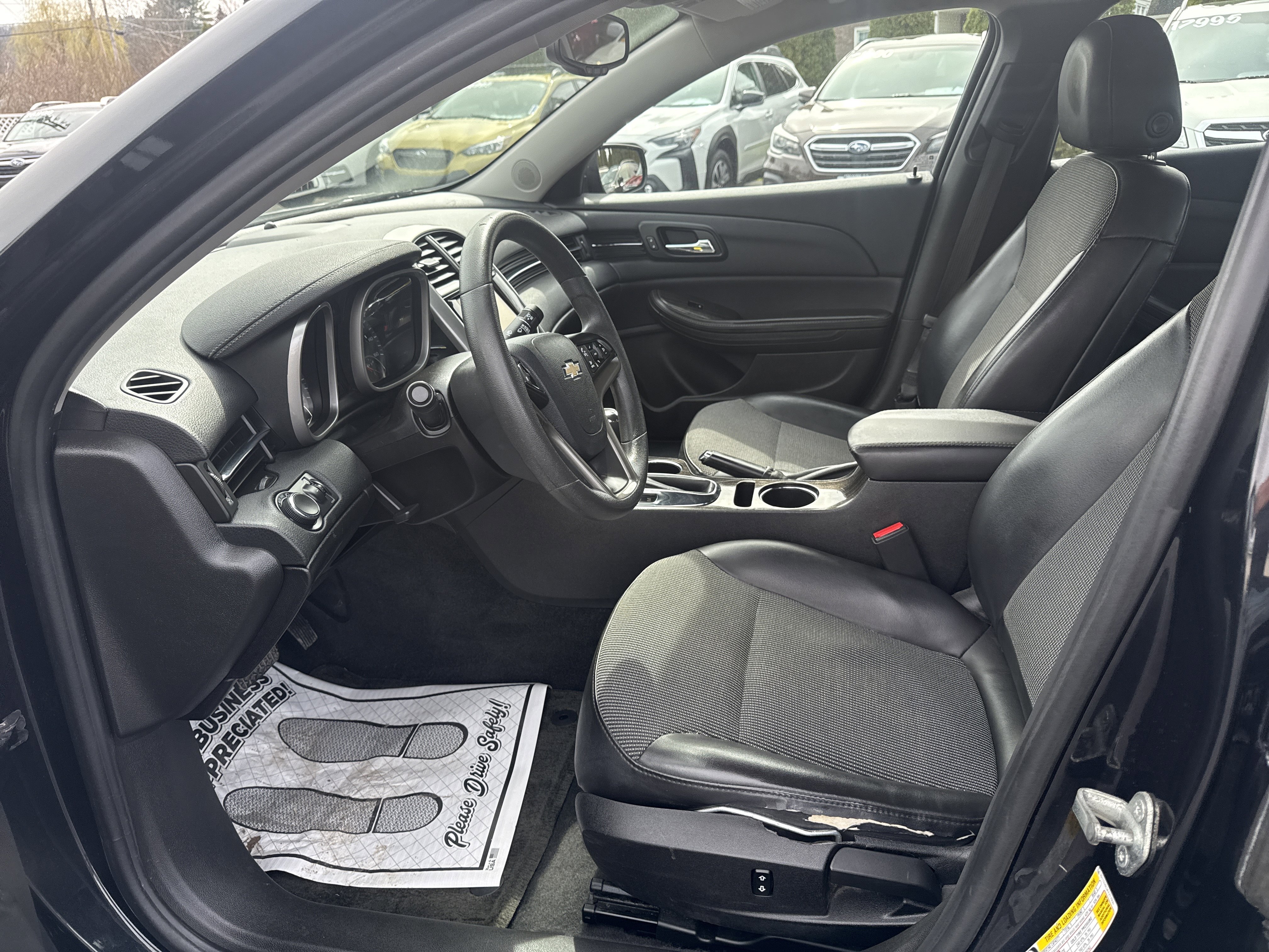 Used 2015 Chevrolet Malibu LT image 16