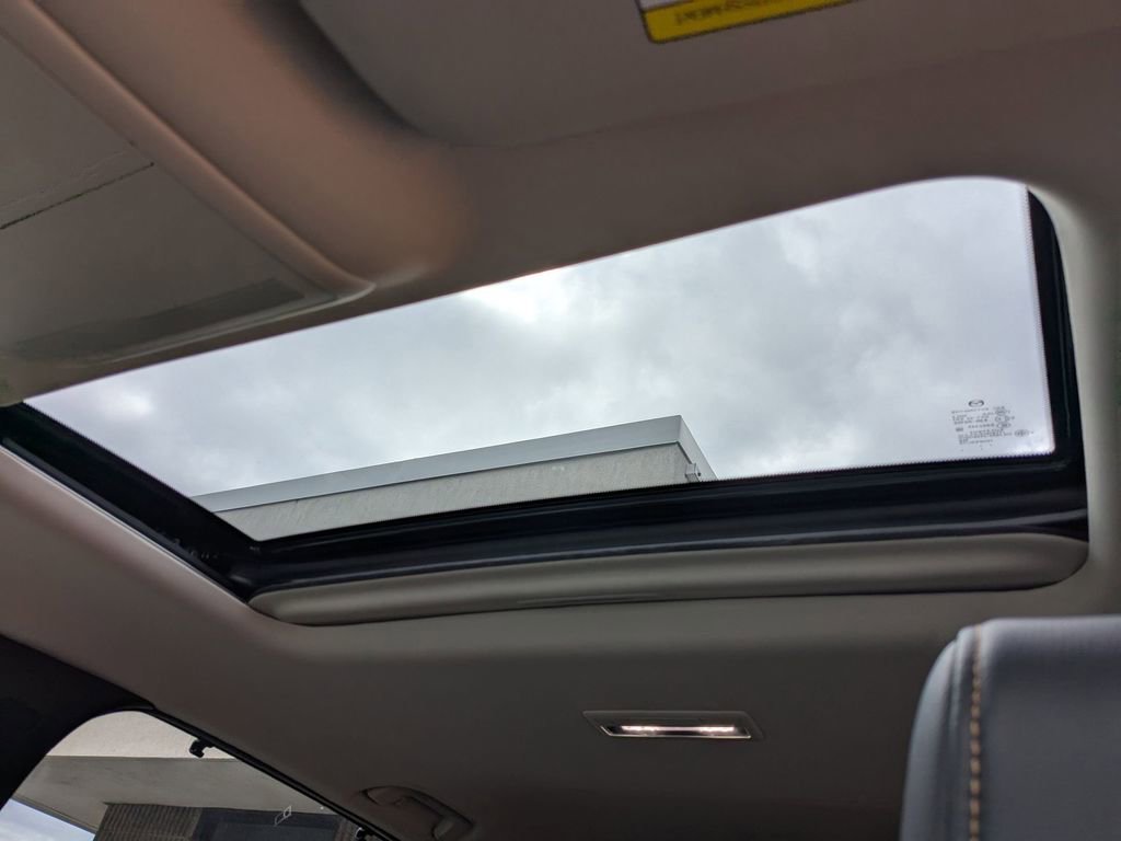 Used 2024 MAZDA CX-90 3.3 Turbo w/ Preferred Plus image 37