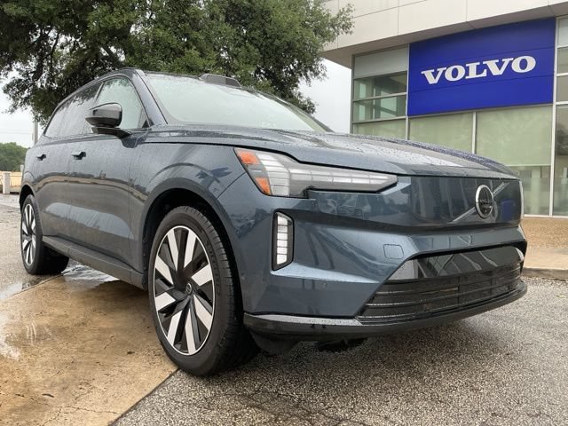 Certified 2025 Volvo EX90 Ultra AWD/4WD image 1